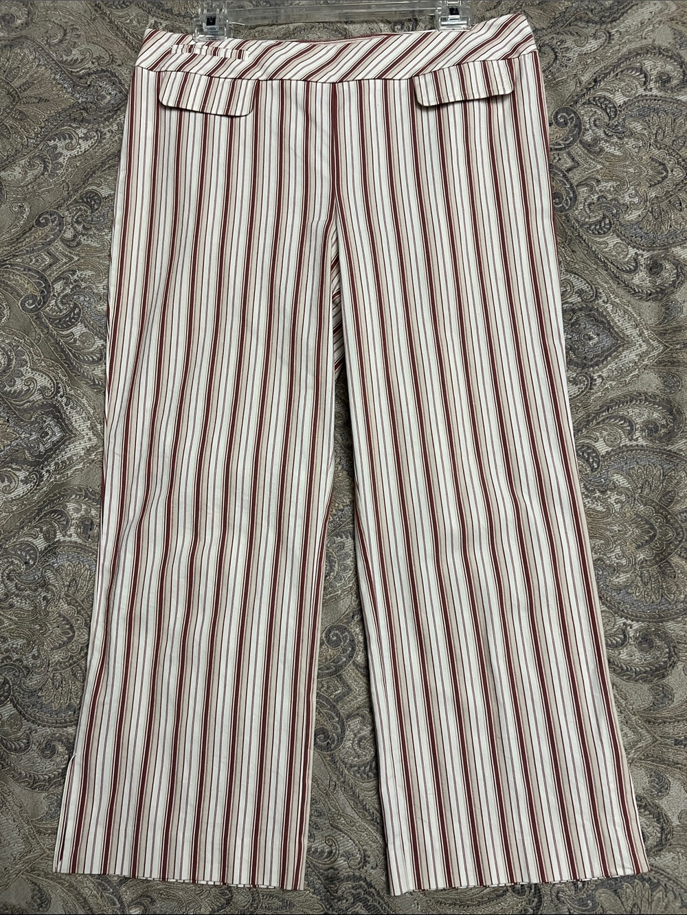 Loft Straight/wide leg crop stripe pants, size 8 in great condition